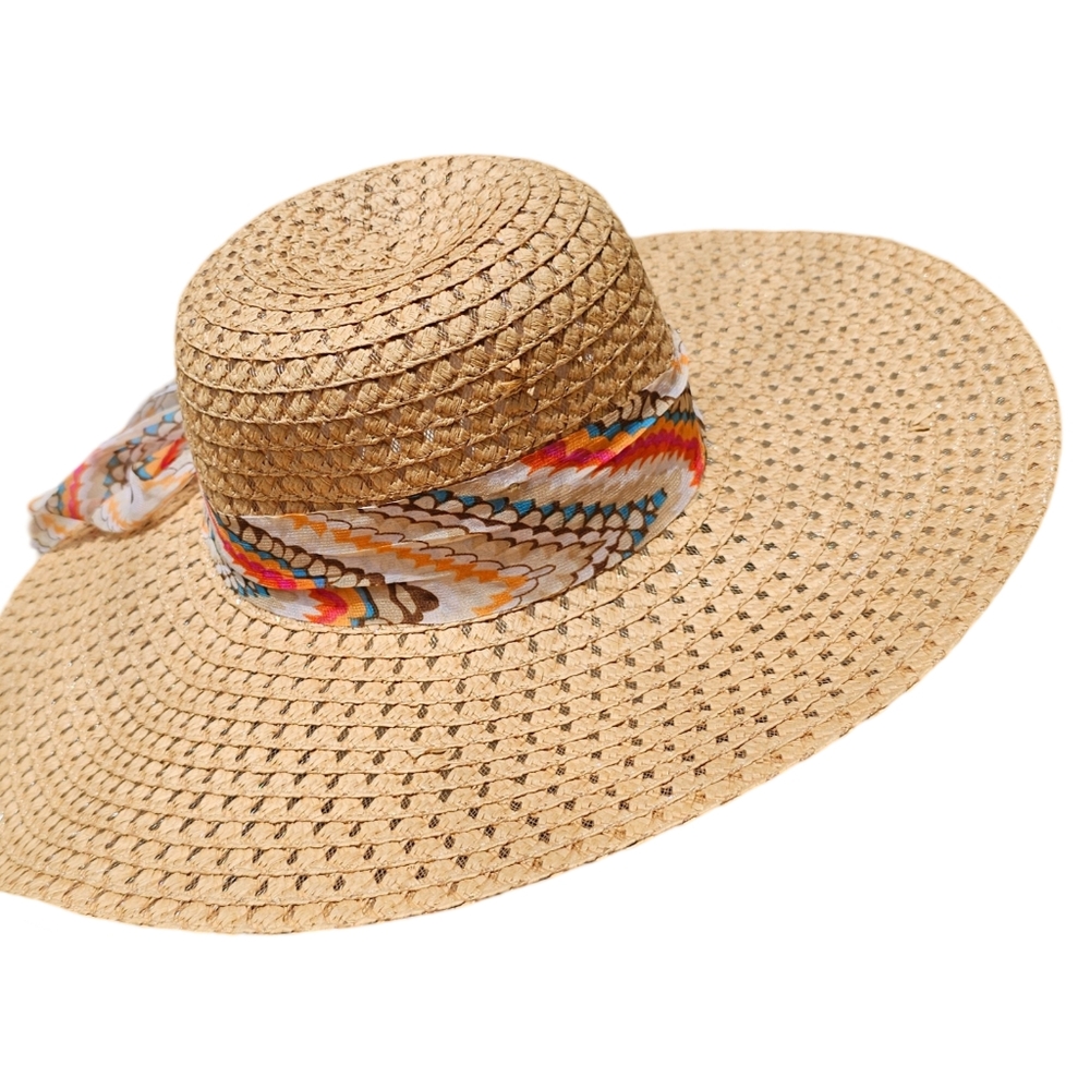 Item 736, 737, and 739 - Purchase these 3 hats and elevate your beach look - Picture 15 of 16